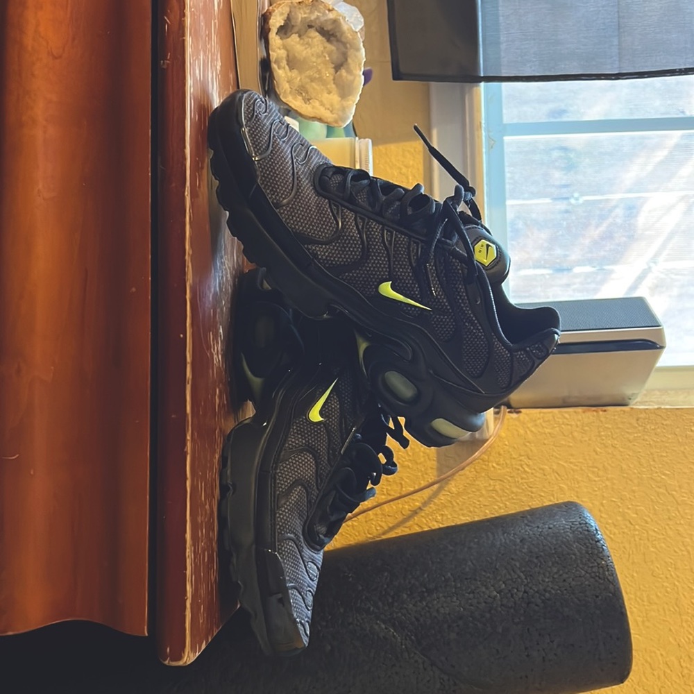 nike air max plus se bg